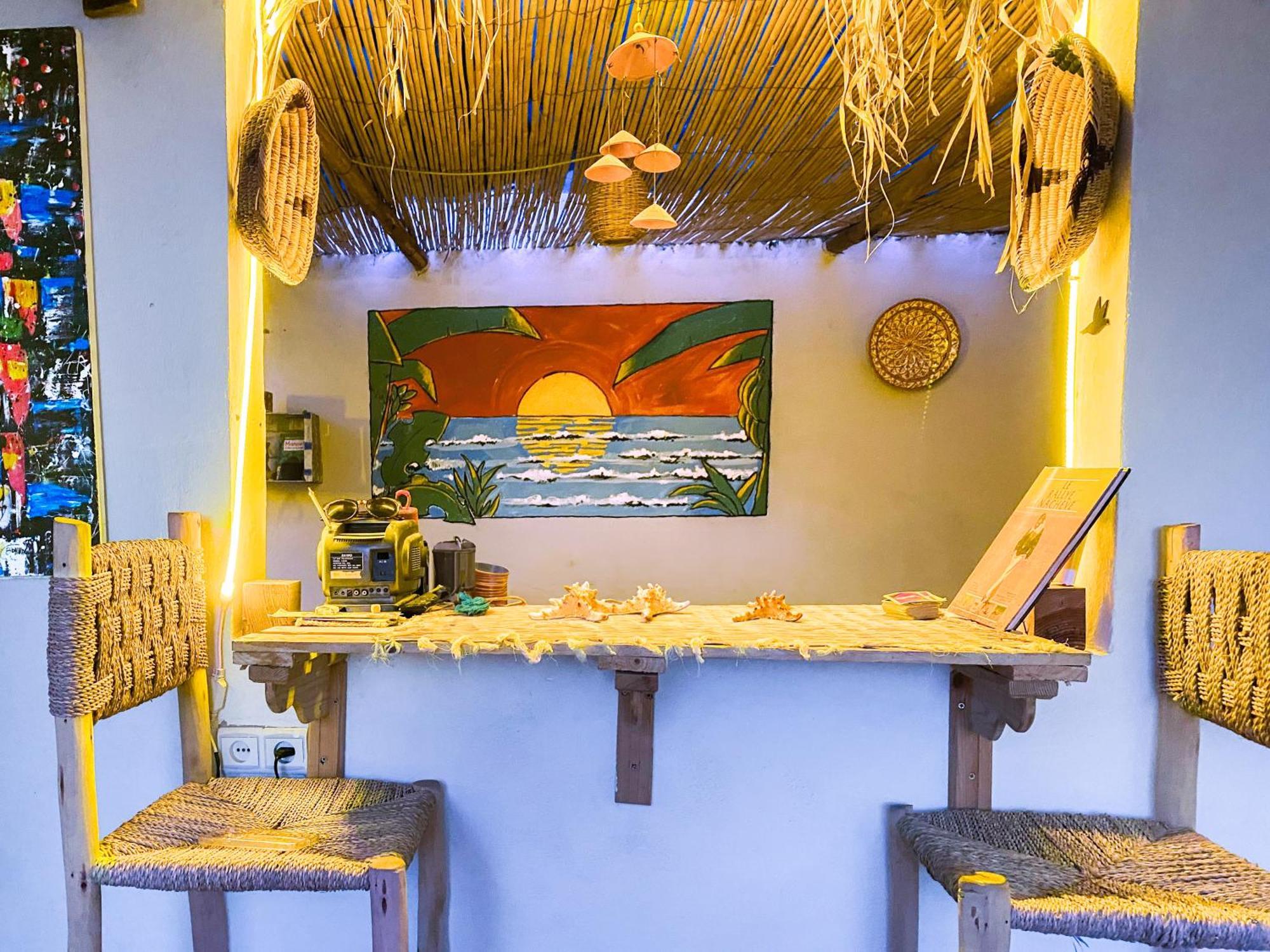 Albergue Bright Wave Surfhouse Tamraght Exterior foto